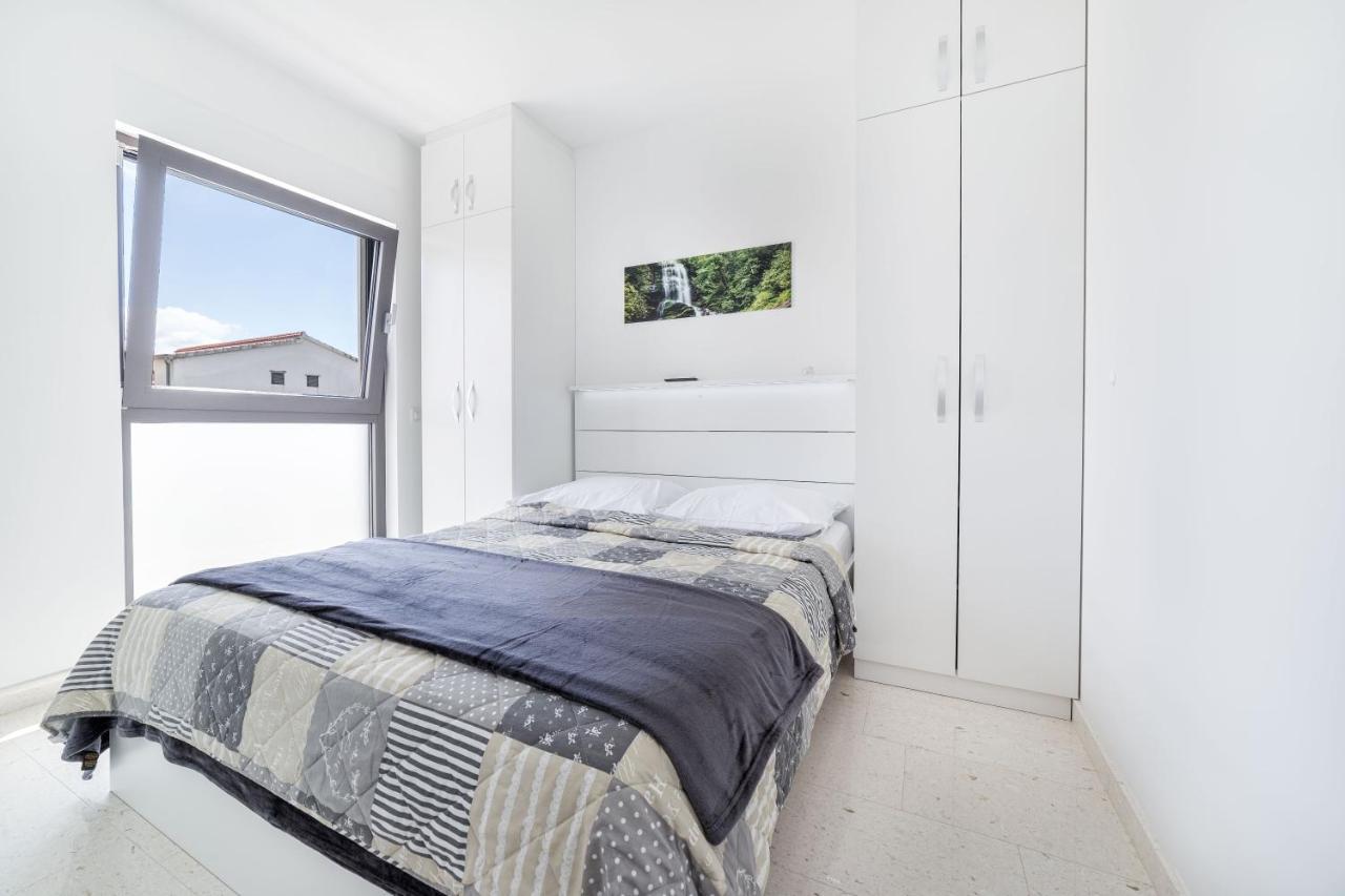 Villa Aliara Jacuzzi Apartment Vodice Exteriér fotografie