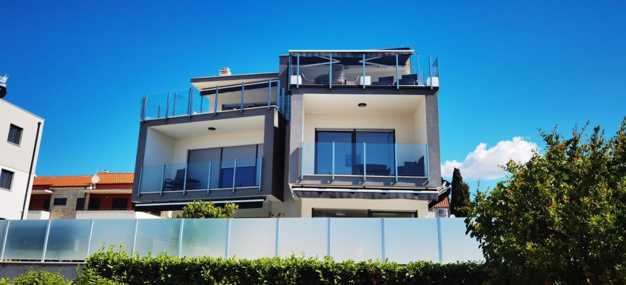 Villa Aliara Jacuzzi Apartment Vodice Exteriér fotografie